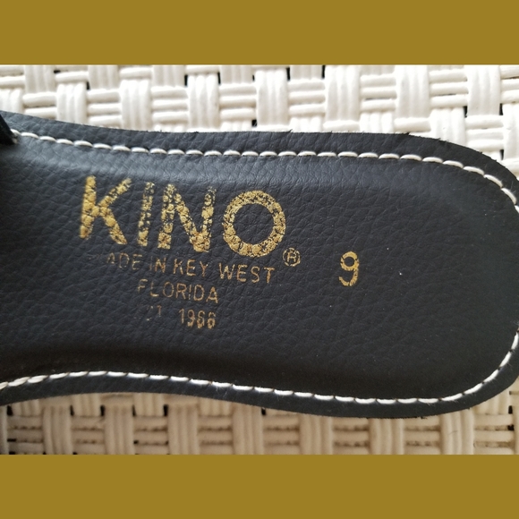 Kino Key West FL Black Slip On Slides Sz 9 - Picture 2 of 6